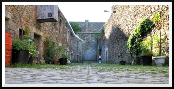 Partie basse de la rue de St Malo