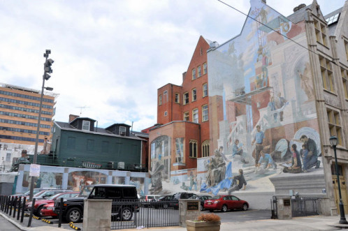 Beaucoup de fresques sont situées au niveau des enceintes de parking.