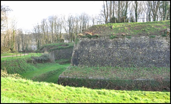 Remparts-Queliverzan
