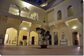 Salon-Hotel-Mandawa (1)